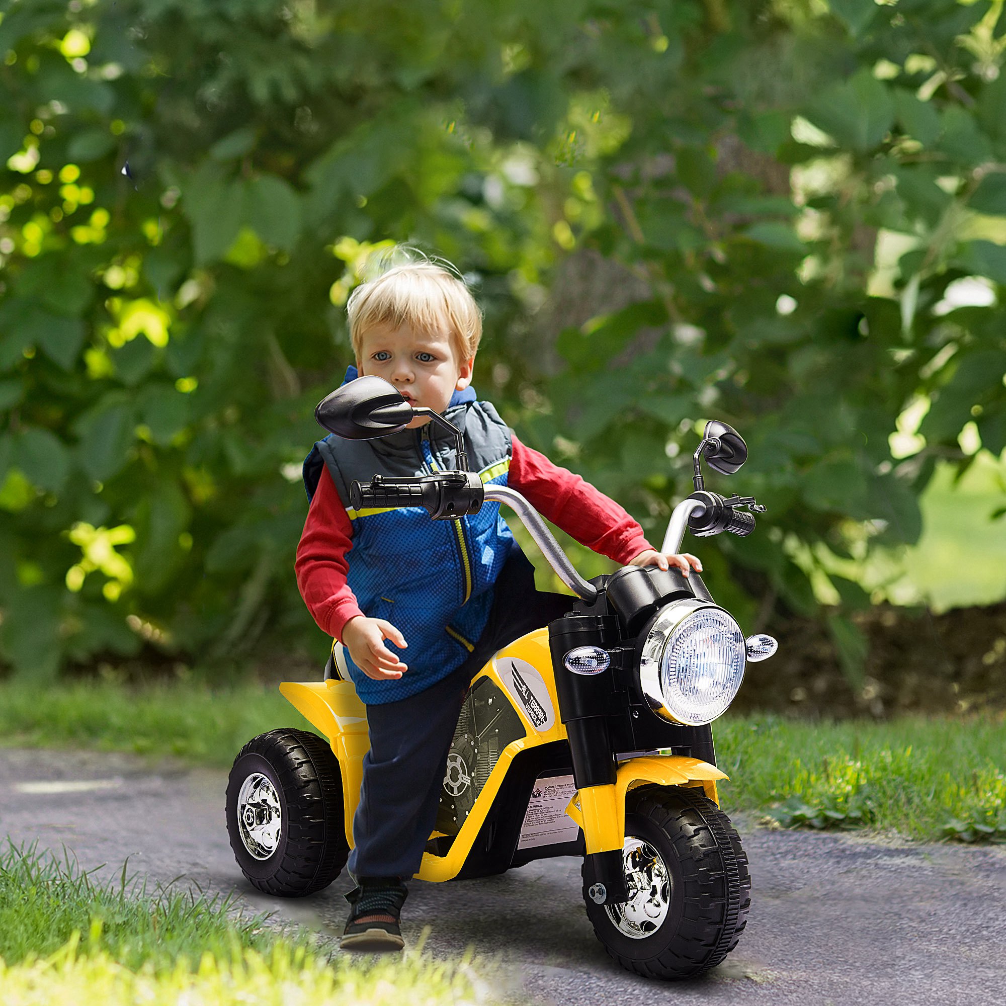 Happy,Young,Woman,Pushing,Baby,Carriage,In,Park
